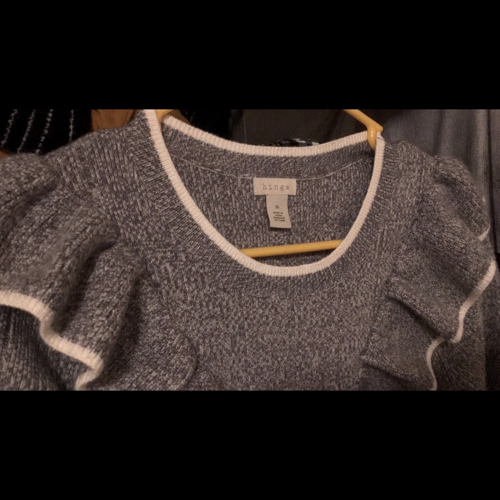 Hinge comfy sweater